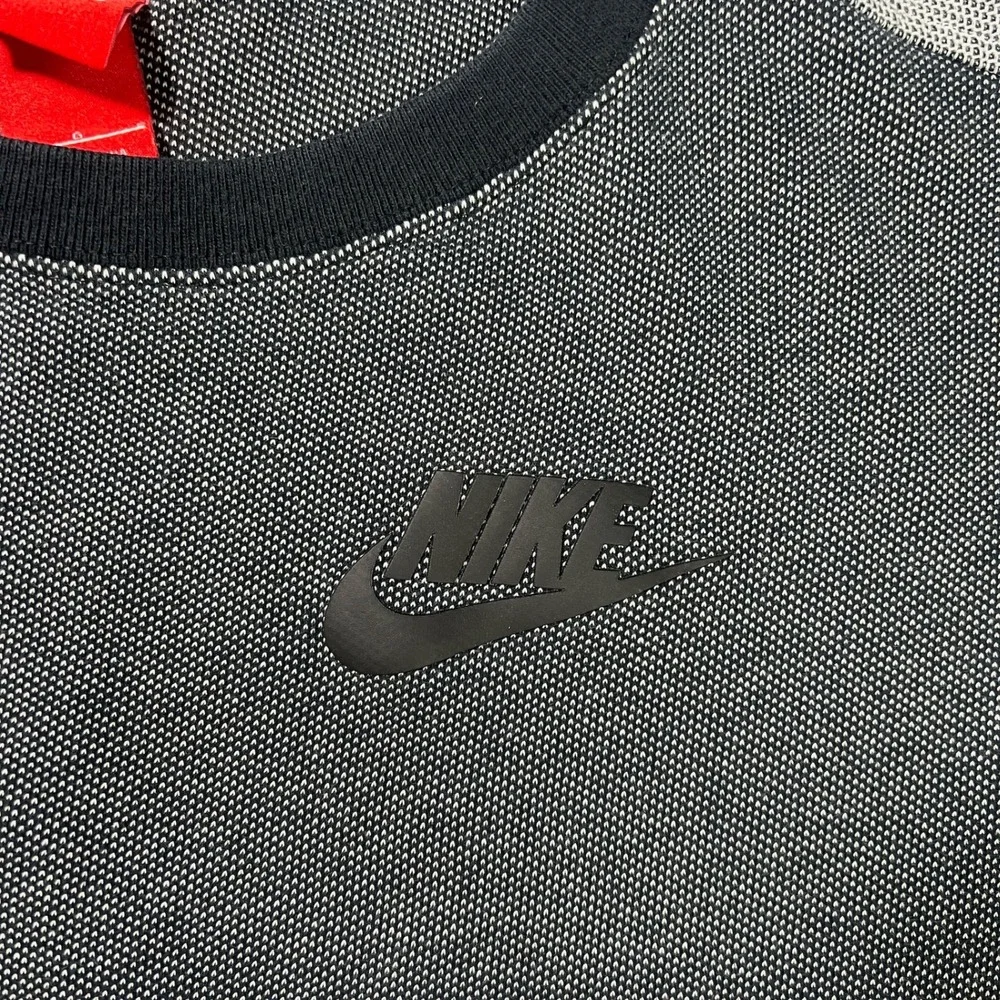 Nike Womens Small Rally Plus Crewneck Sportswear Tech Knit Short Sleeve Top Grey